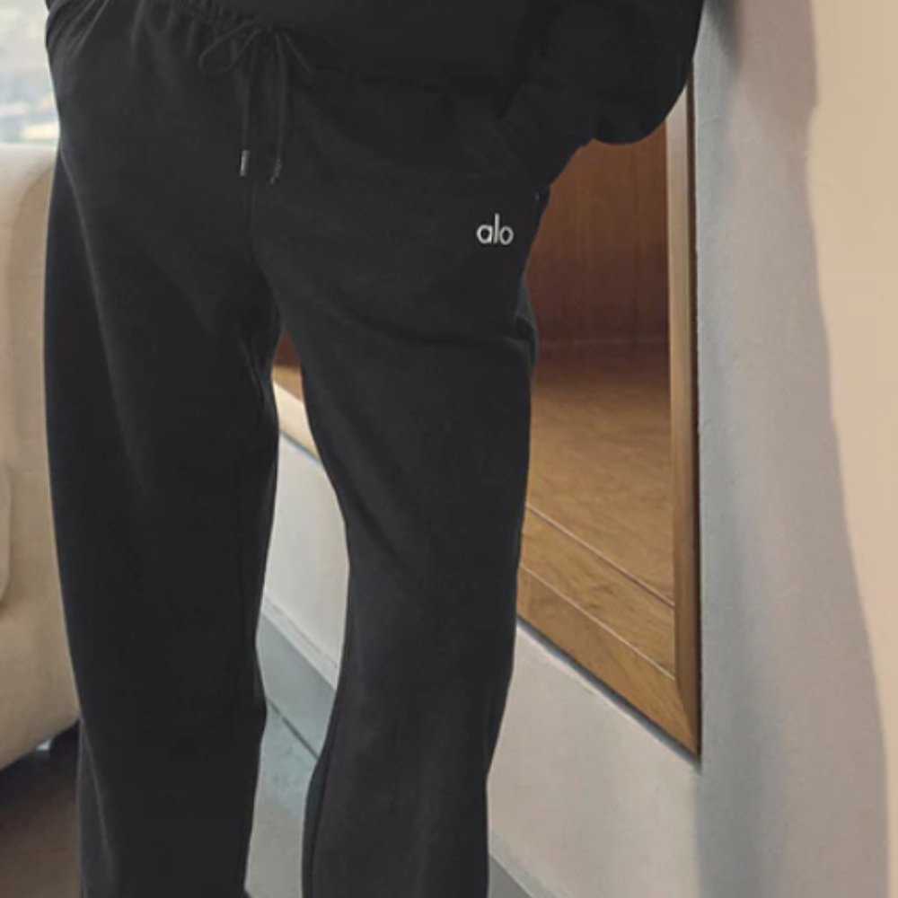 Accolade Straight Leg Sweatpant